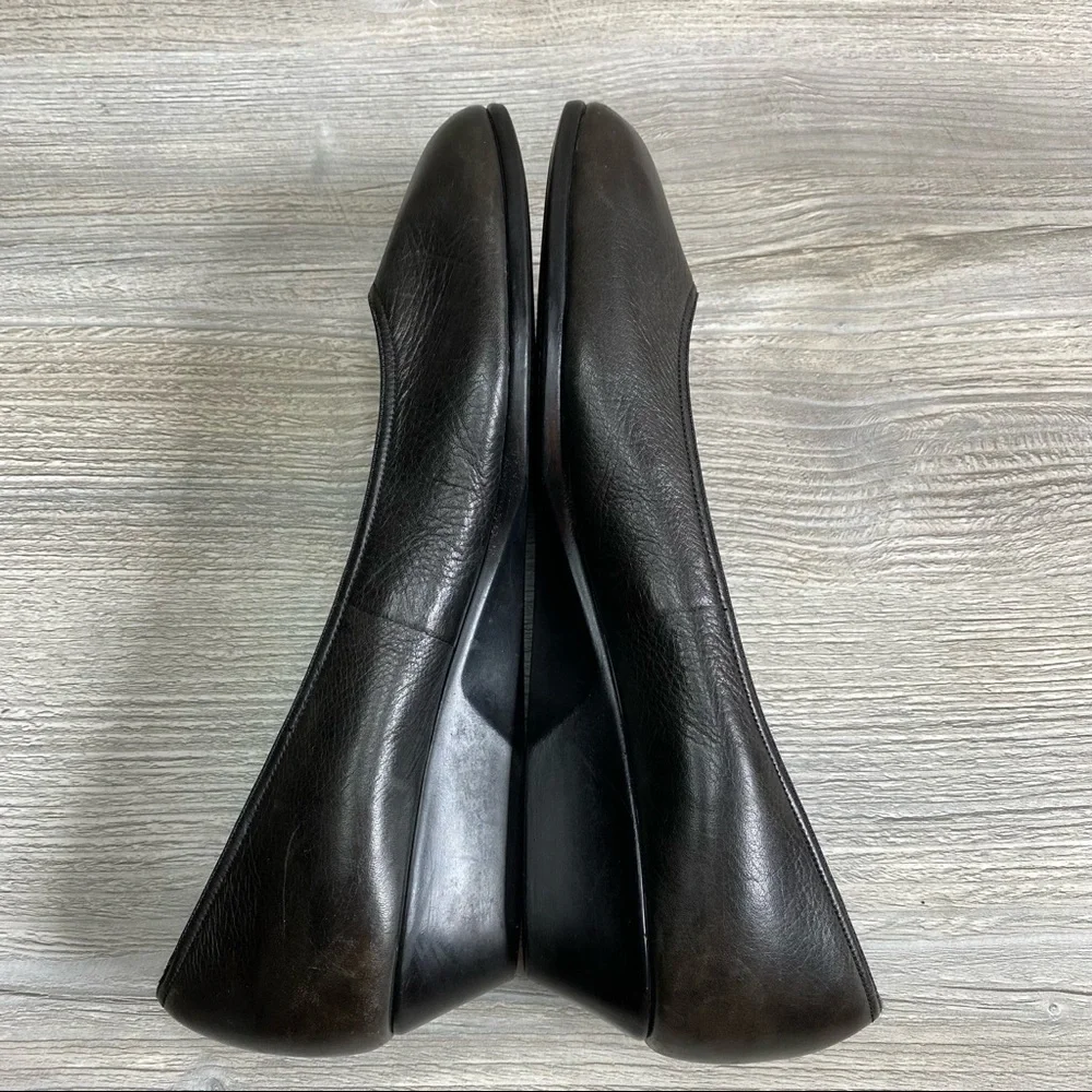 Stone grey leather comfortable mini wedge Natural Sport 8.5